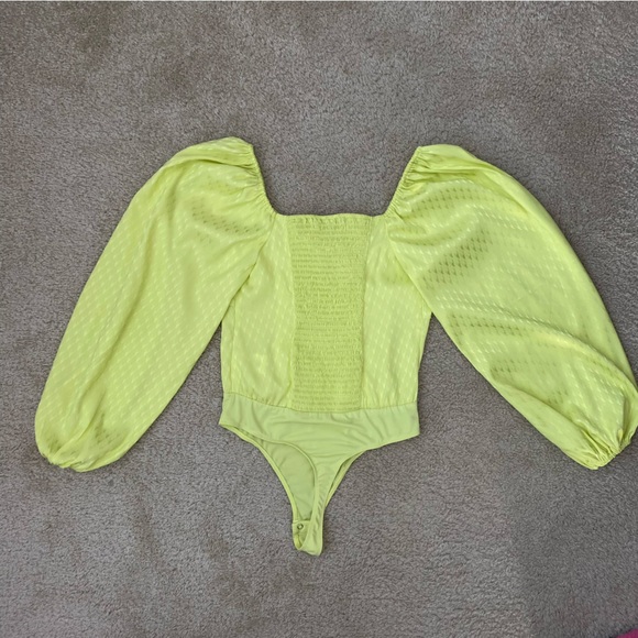 Express Medium Green Yellow Long Sleeve Blouse Bodysuit - Picture 3 of 8